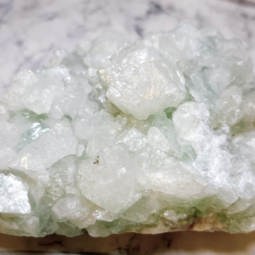 E16312 アポフィライト 魚眼石 インド 沸石 天然石 鉱物 原石 パワーストーン 沸石 NEXPOTALLINN_EU