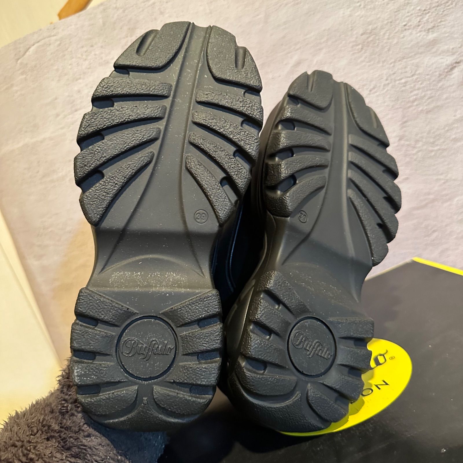 EU39 バッファローロンドン【新品】厚底 サボスニーカー マット