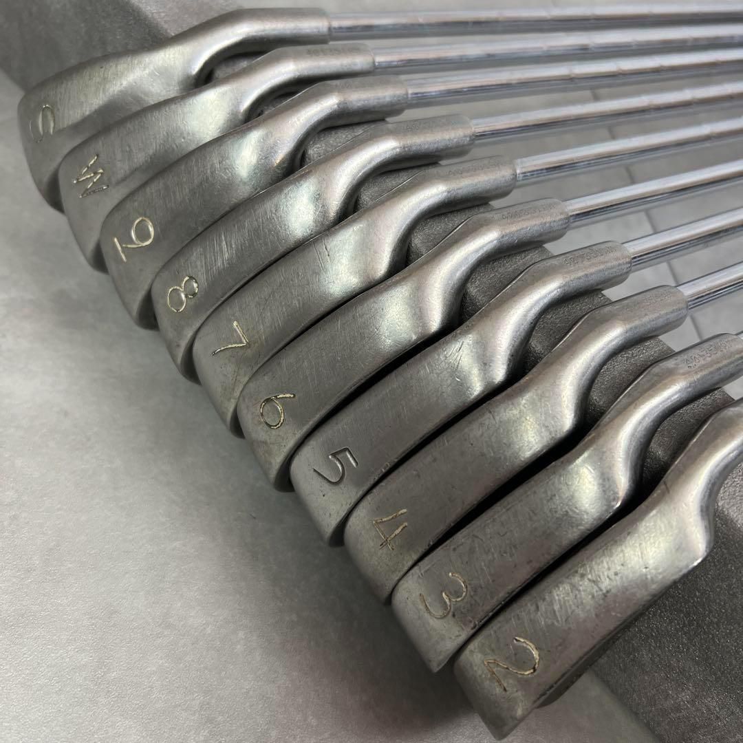 豪華10本 希少な2番 ピン EYE2 メンズゴルフアイアンセット 右 黒