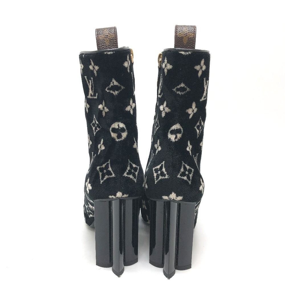 LOUIS VUITTON ベルベットレザーブーツ