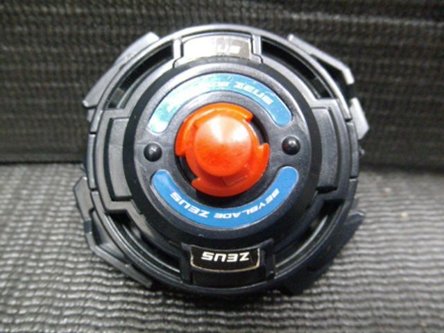 中古品 タカラトミー 爆転シュート ベイブレード ZEUS ゼウス