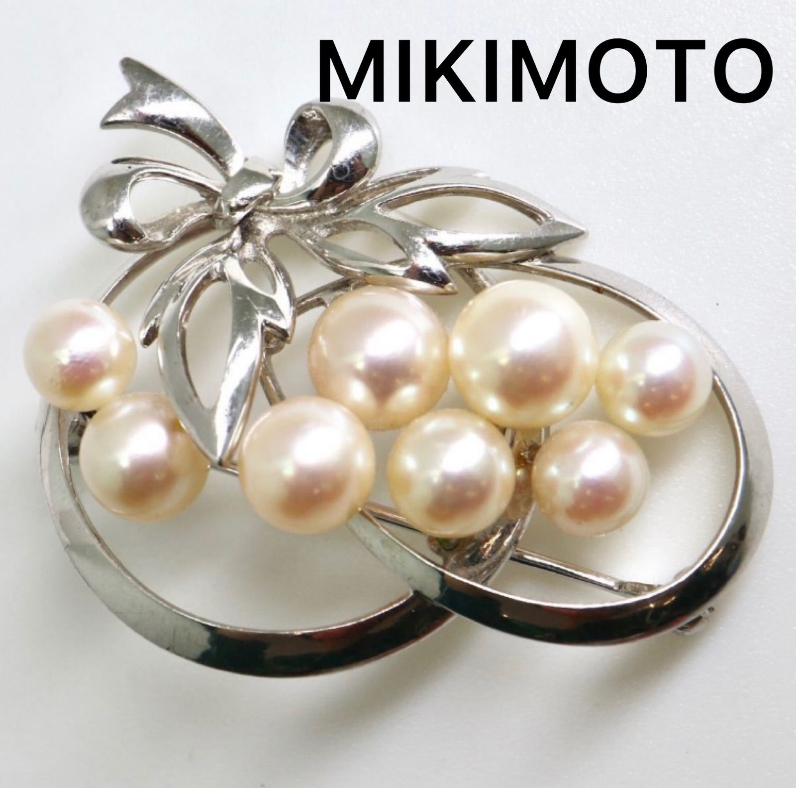 MIKIMOTO ミキモトパール６珠ブローチ ☆シルバー☆葉彫りデザイン