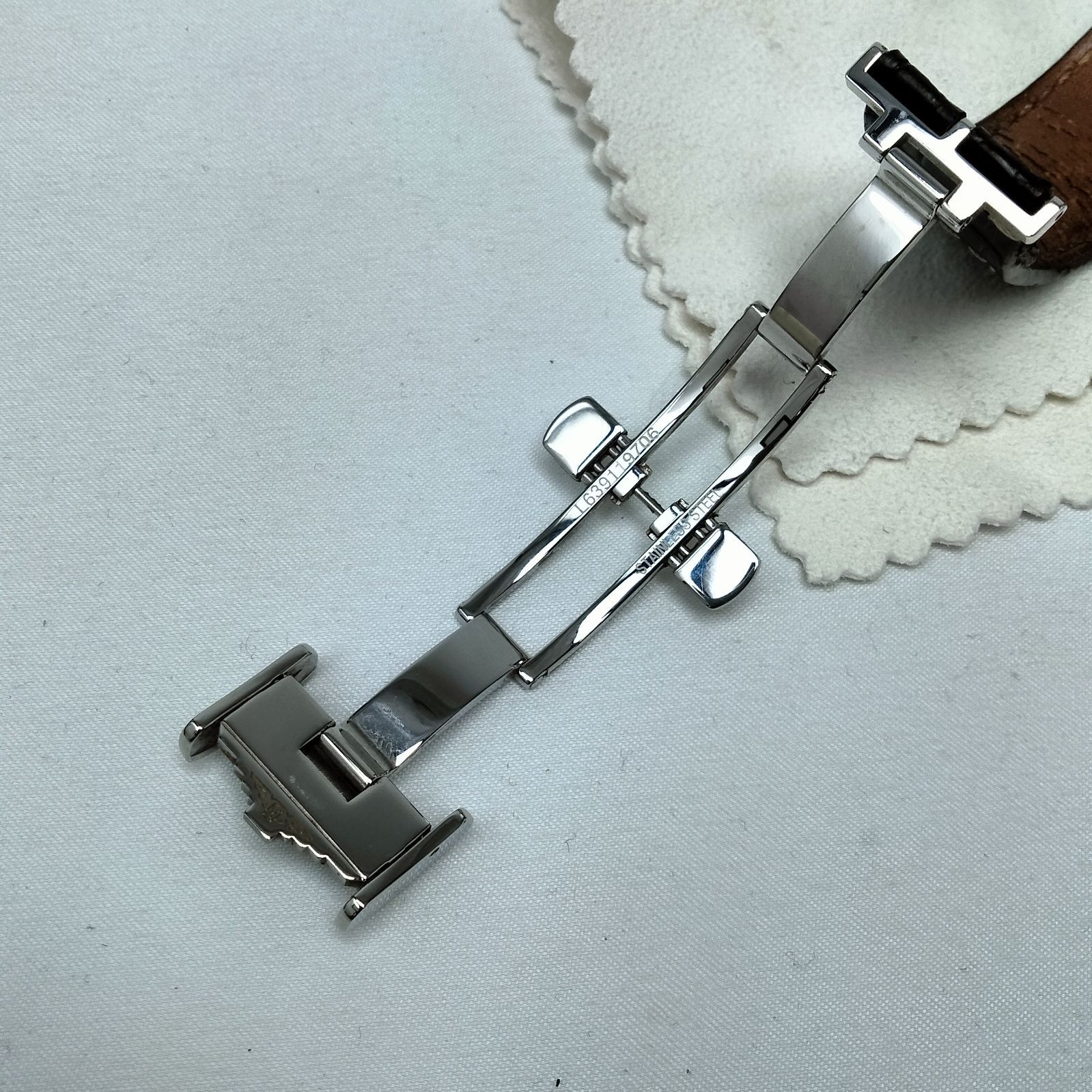 腕時計 ベルト破損