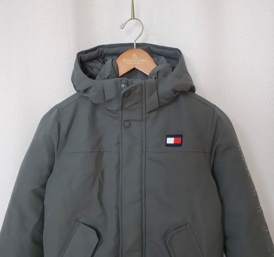 トミーヒルフィガー キッズ