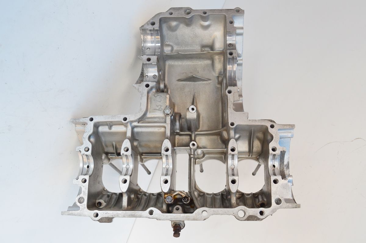 HONDA CB400FOUR クランクケース ホンダ HONDA CB400FOUR クランクケース ホンダ