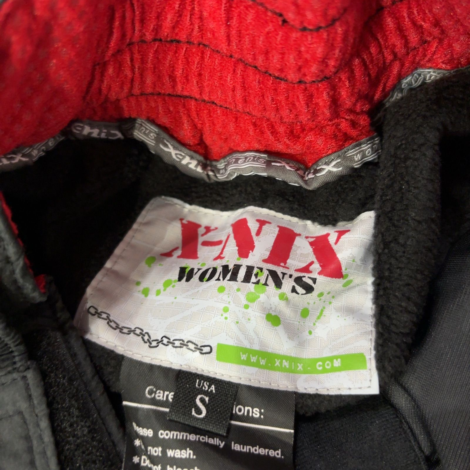 ブラックパンツ セットアップ