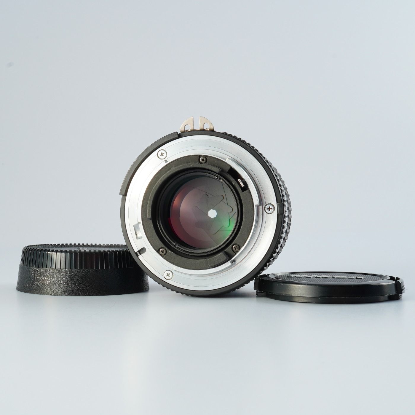 Nikon ai-s Nikkor 85mm f/2 単焦点 希少91018 Nikon 85mm f/2 Review