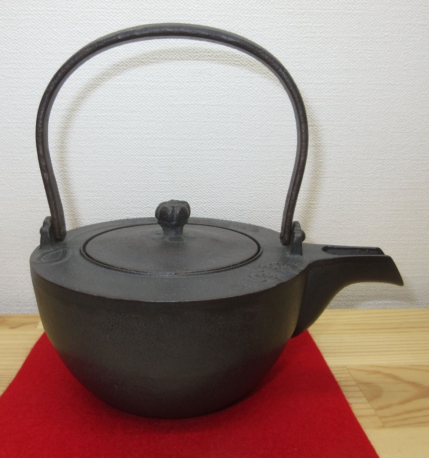 偉大な 逢絢亭 茶道具 懐石道具 銚子 松地紋 替え蓋付 高橋敬典 共箱入り 【品質保証書】 