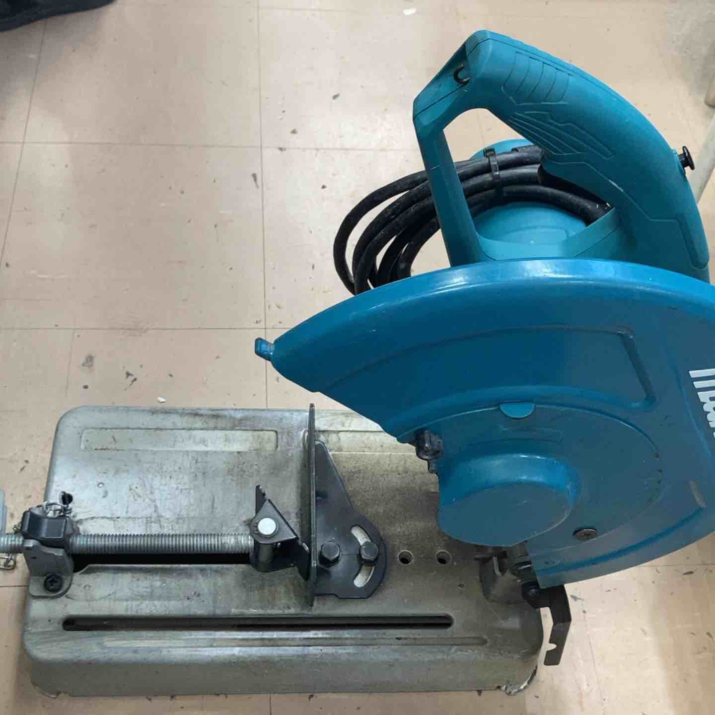 LW1401 草加店