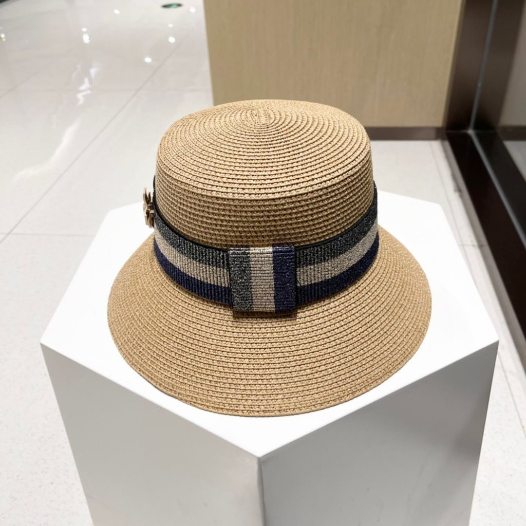 シャネル　CHANEL ストローハット　デニムリボン CHANEL（麦わら帽子/ストローハット）のフリマアイテム一覧