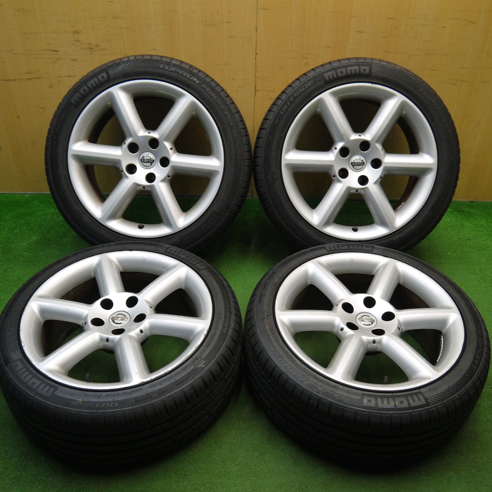 日産/Z33後期/純正ホイール/スタッドレス/4本/E51エルグランドにて使用