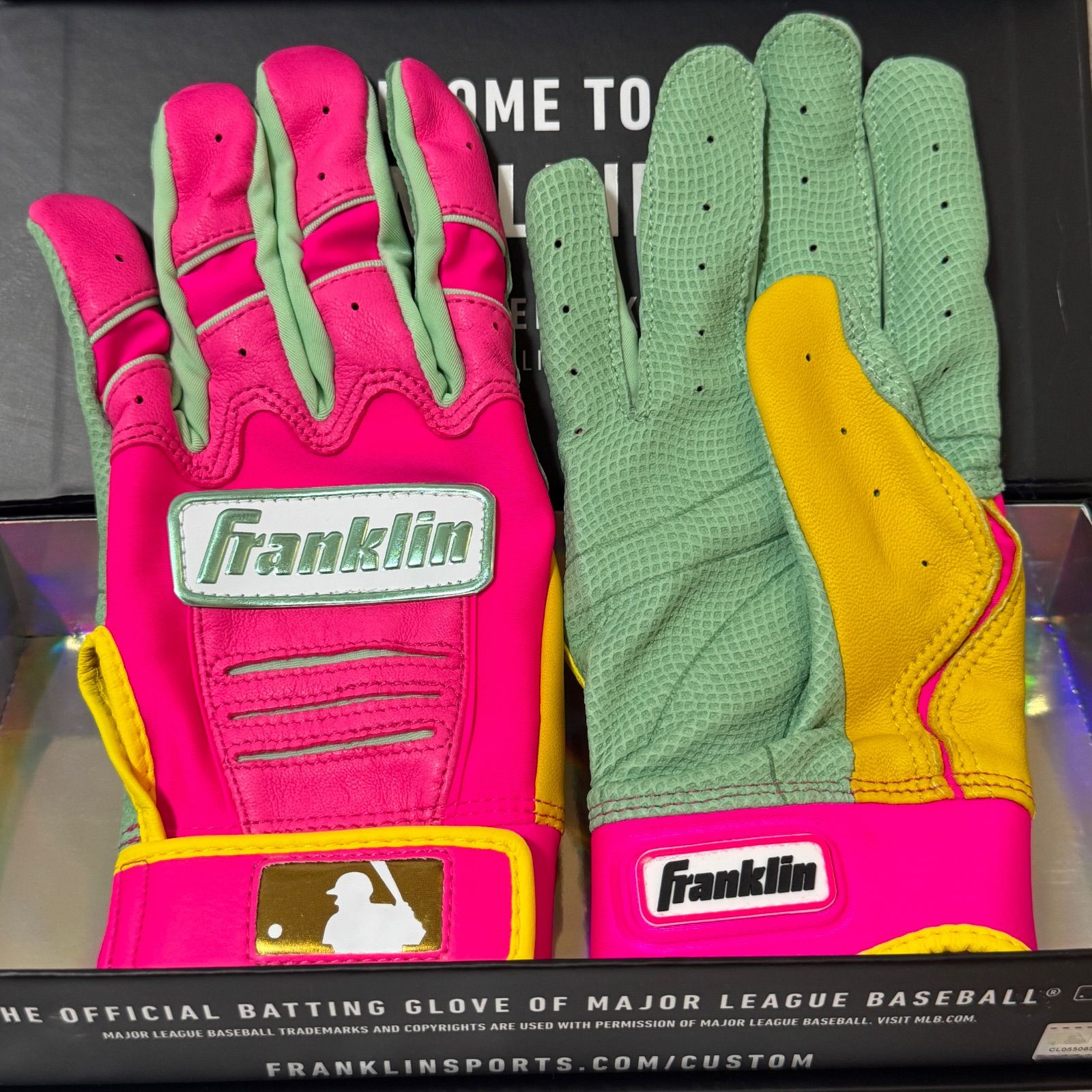 Franklin Custom CFX Pro ピンク パドレス バッティンググローブ