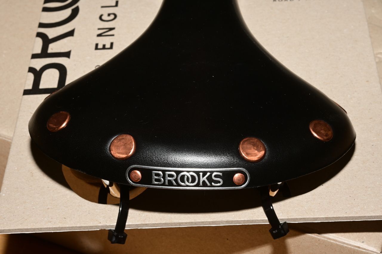 BROOKS ブラック レザーサドル Brooks 革 サドル Standard Professional ブラック 2025 新品
