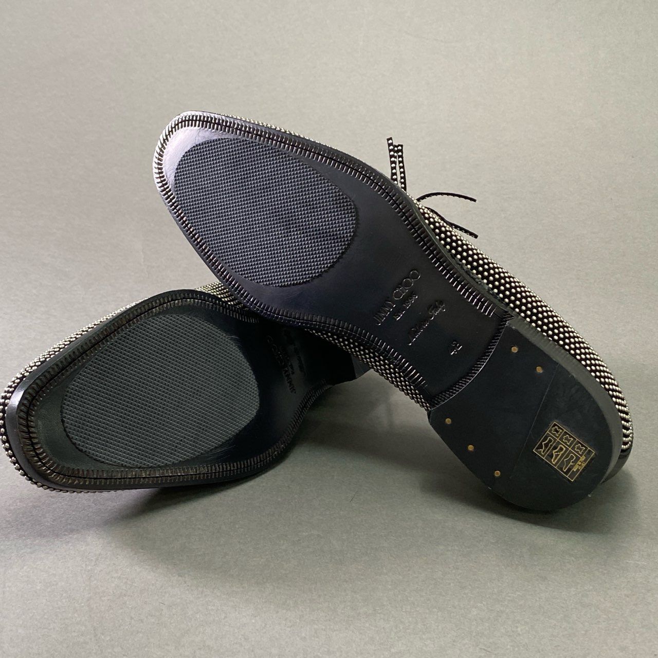 1d14 【未使用】 JIMMY CHOO ジミーチュウ スタッズ タッセル 1d14 【未使用】 JIMMY CHOO ジミーチュウ スタッズ タッセル