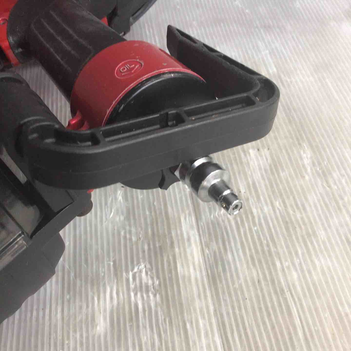 makita 高圧エア釘打ち機
