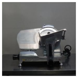 動作音あり 2020年製 レマコム ミート スライサー RSL-220 W460D398H370mm 100V 120W 刃220mm 手動 ハム スライサー 半解凍肉 16kg