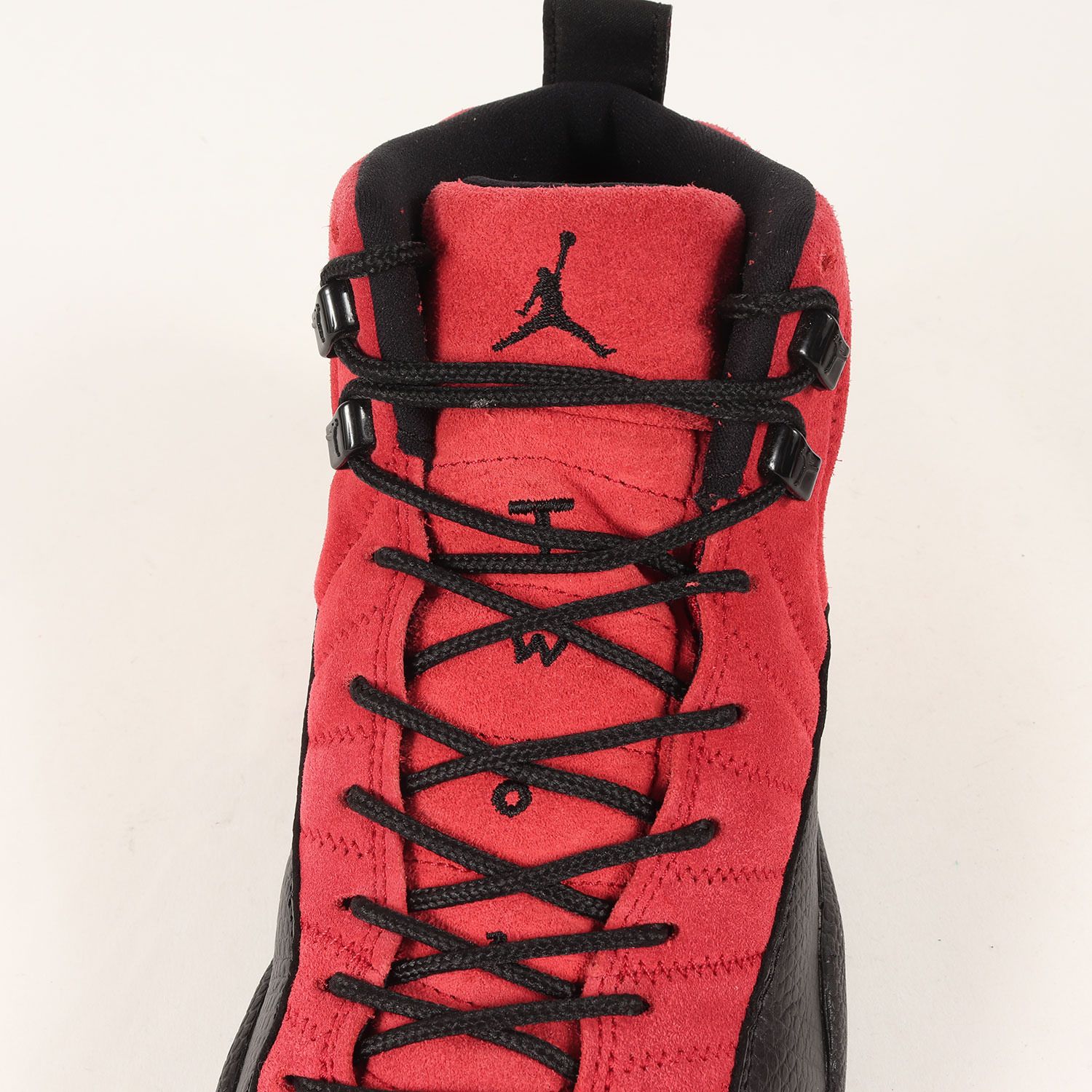 美品 NIKE ナイキ サイズ:28.0cm AIR JORDAN 12 RETRO REVERSE FLU 