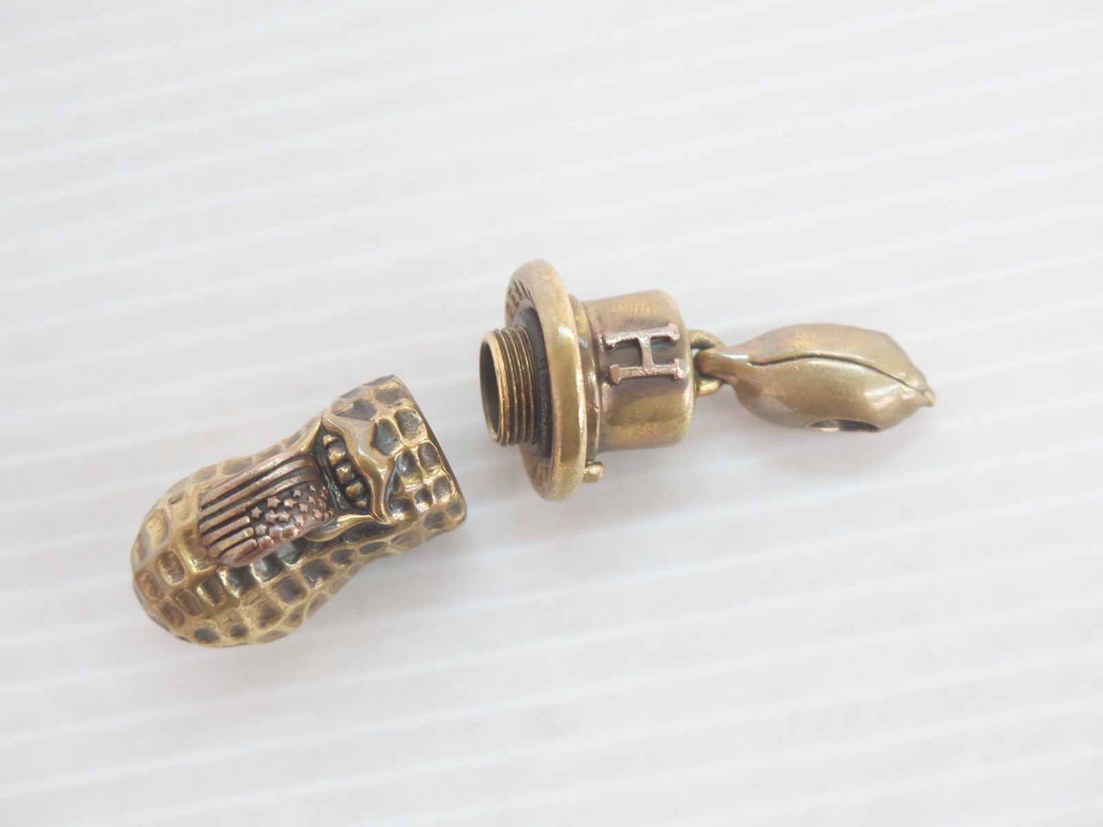 Brass キーホルダー