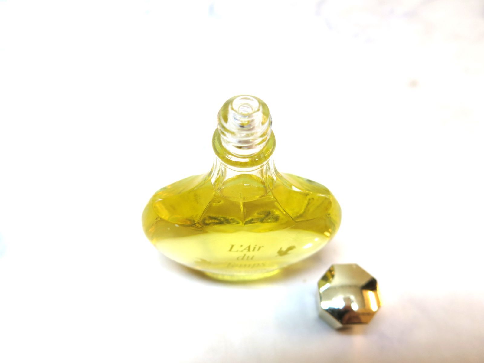 MER817 NINA RICCI（ニナリッチ）レールデュタンオードトワレ