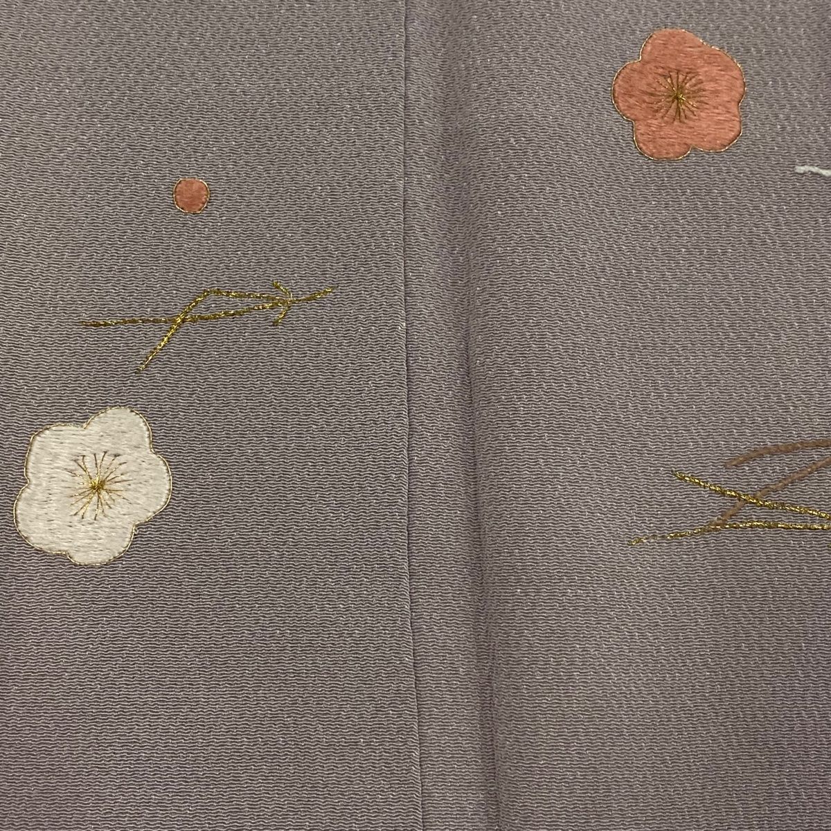 蓑亀 一つ紋 金糸 刺繍 手書染め 紫灰色 袷 正絹 付け下げ 着物 作家物 手描き友禅 訪問着 一つ紋 正絹 鳩羽色 紫 831 | kimono