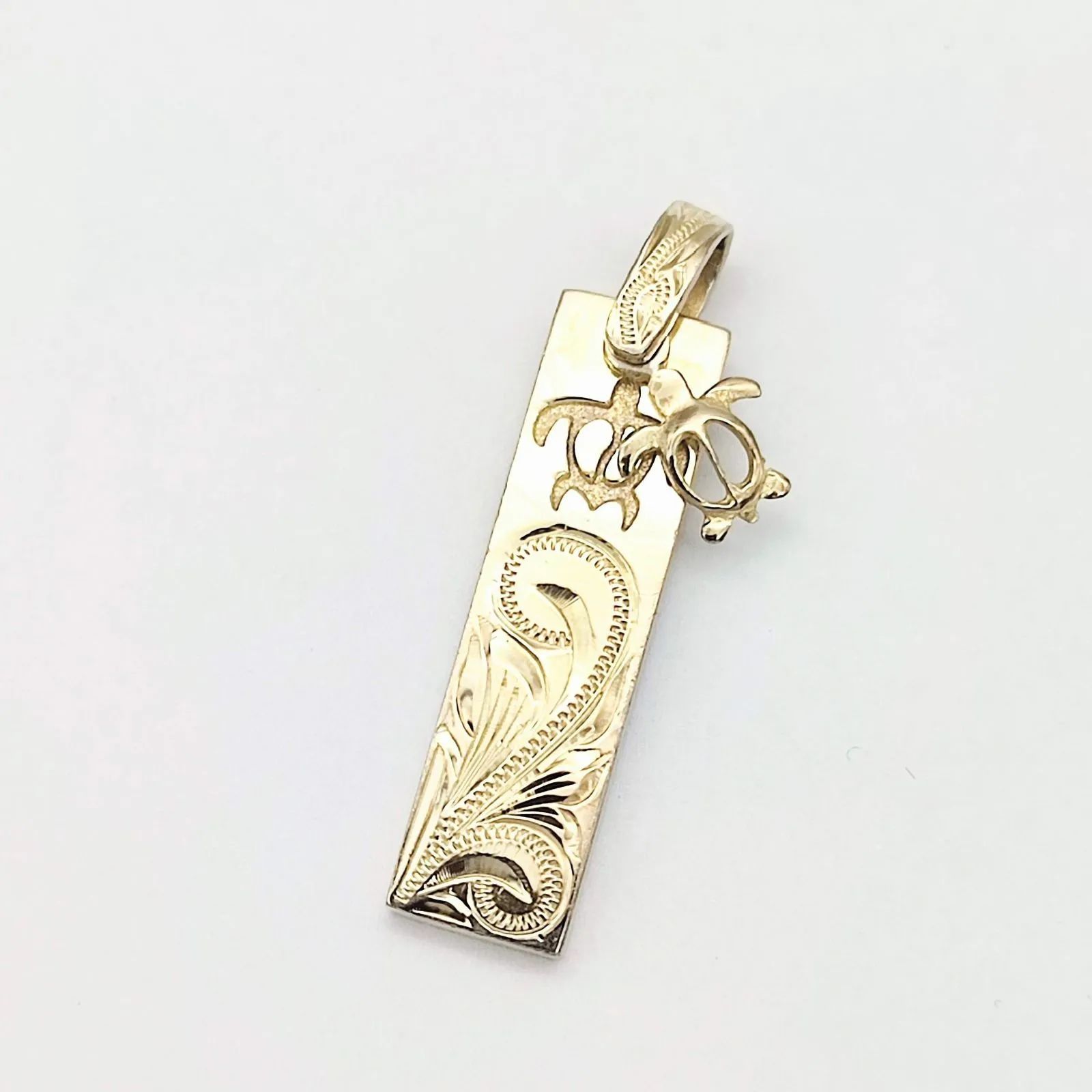 美品】ハワイアンジュエリー プレートネックレストップ ホヌチャーム 