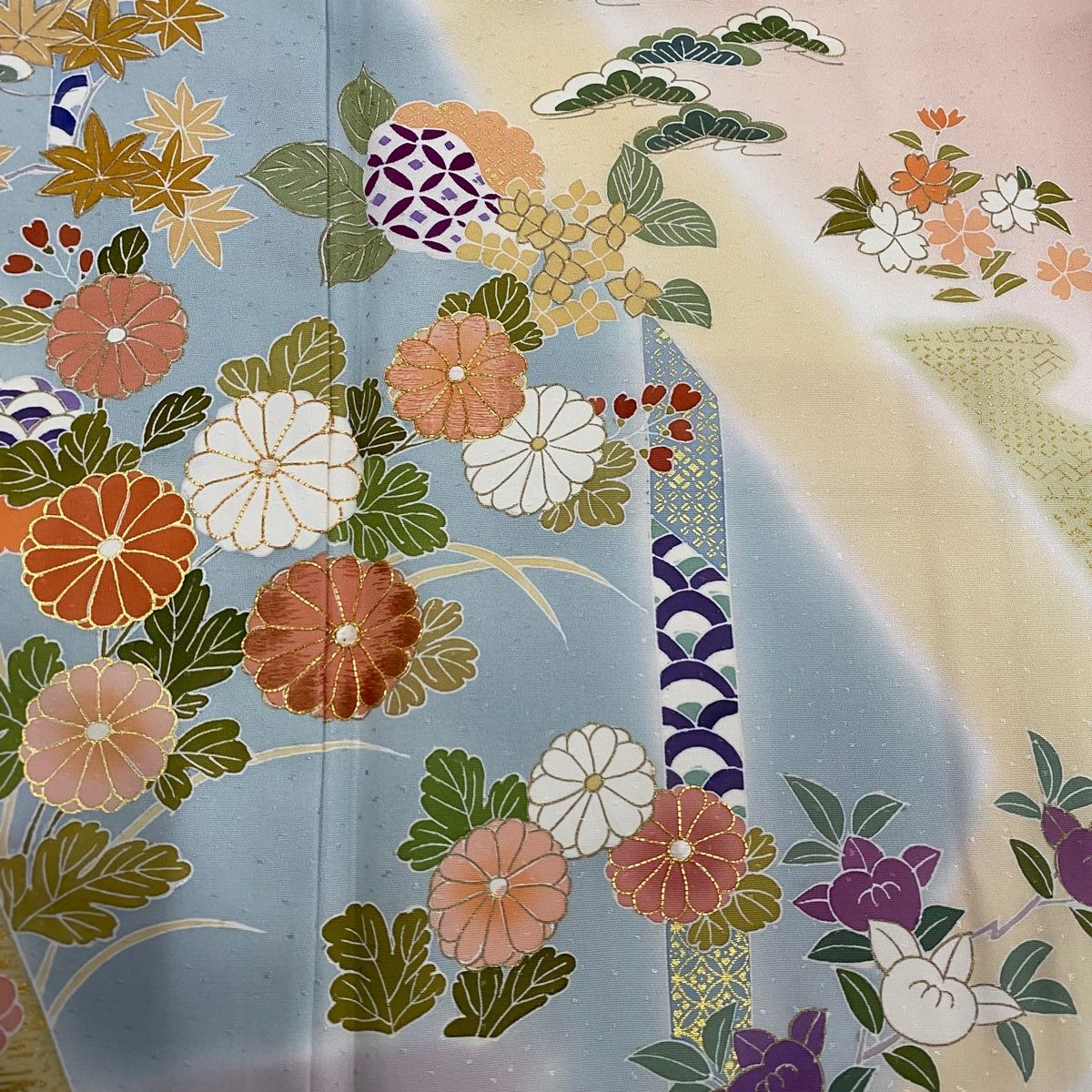 rakuさま  専用ページ 訪問着 身丈152.5cm 裄丈67cm M 袷 菊 笠松 金糸 金彩 薄ピンク