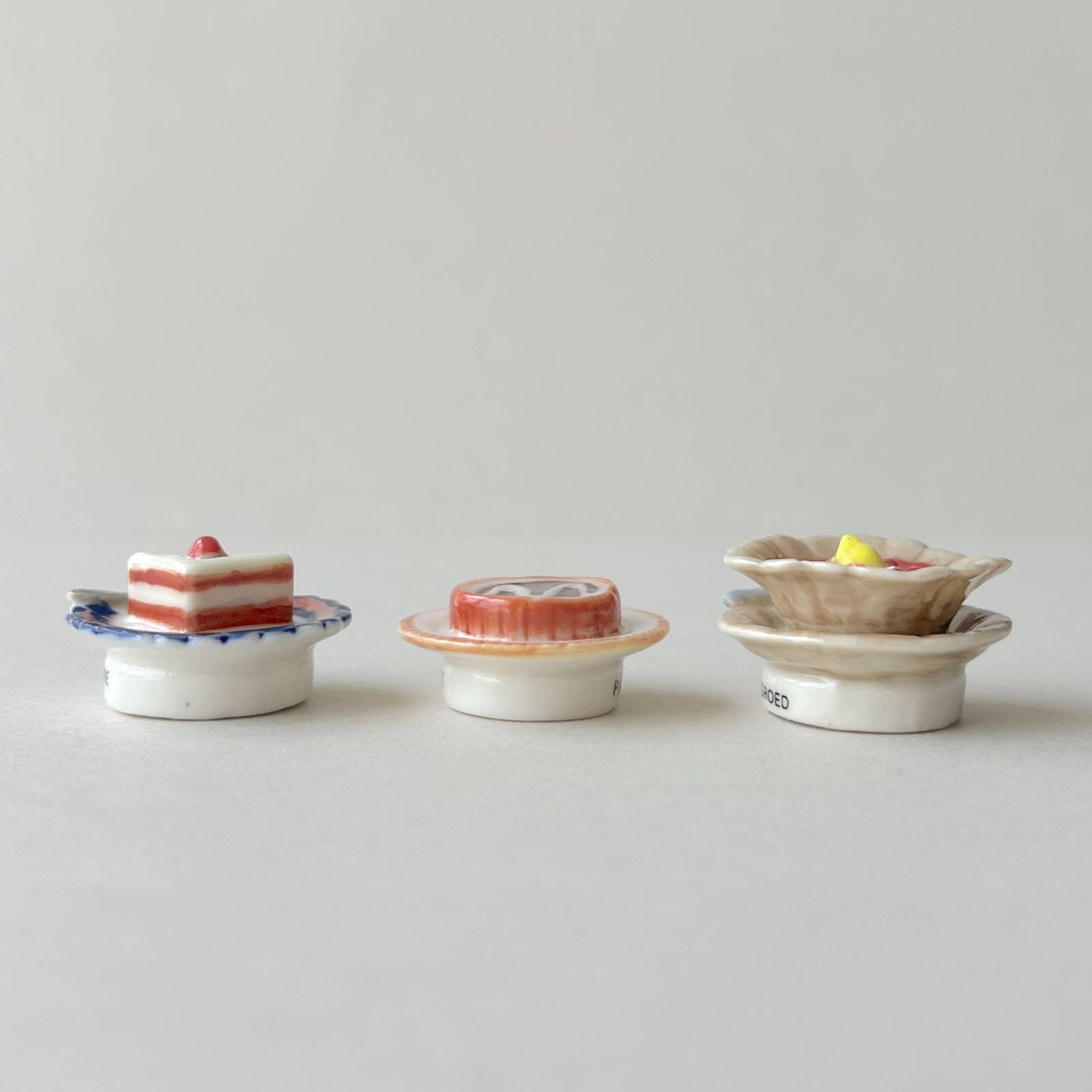 フェーヴ ヨーロッパのグルメ 12個 フランス フェーブ ミニチュア陶器