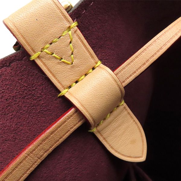 モノグラムキャンバス