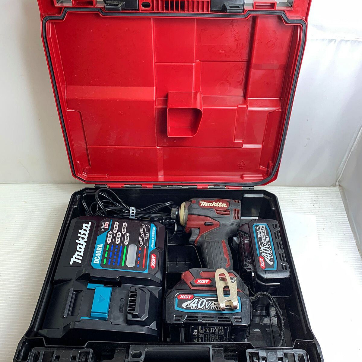 ♭♭MAKITA マキタ 充電式インパクトドライバ 40V TD001GRDX レッド 