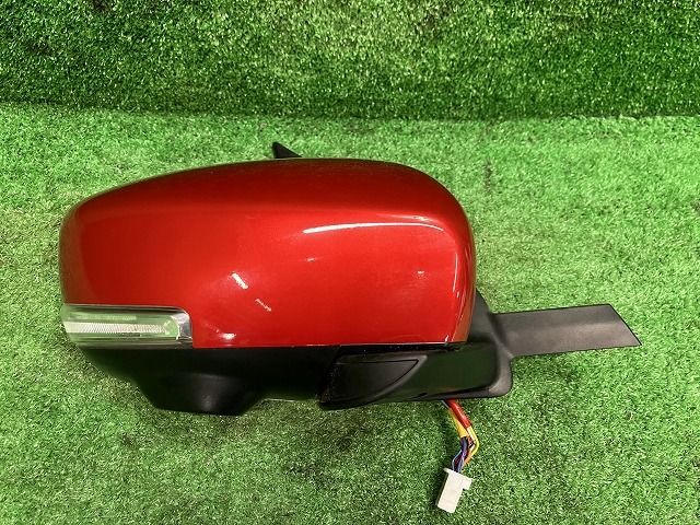 スイフト ZD83S 右サイドミラー ドアミラー XRリミテッド カメラパッケージ 4WD イシザキ 044989 84710-52RH4 ZWP