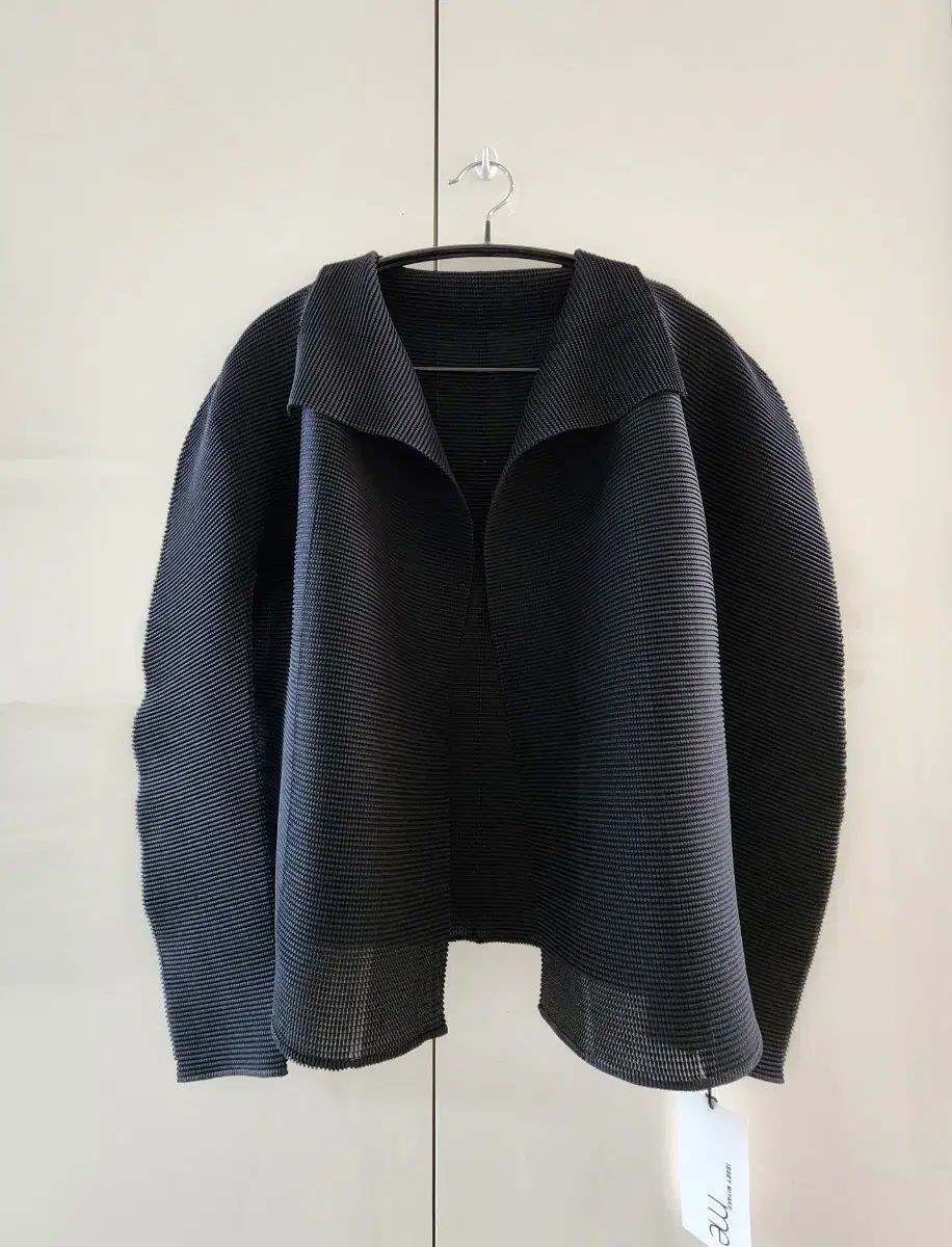 ISSEY MIYAKE イッセイミヤケ ビューティー オープンカーディガン