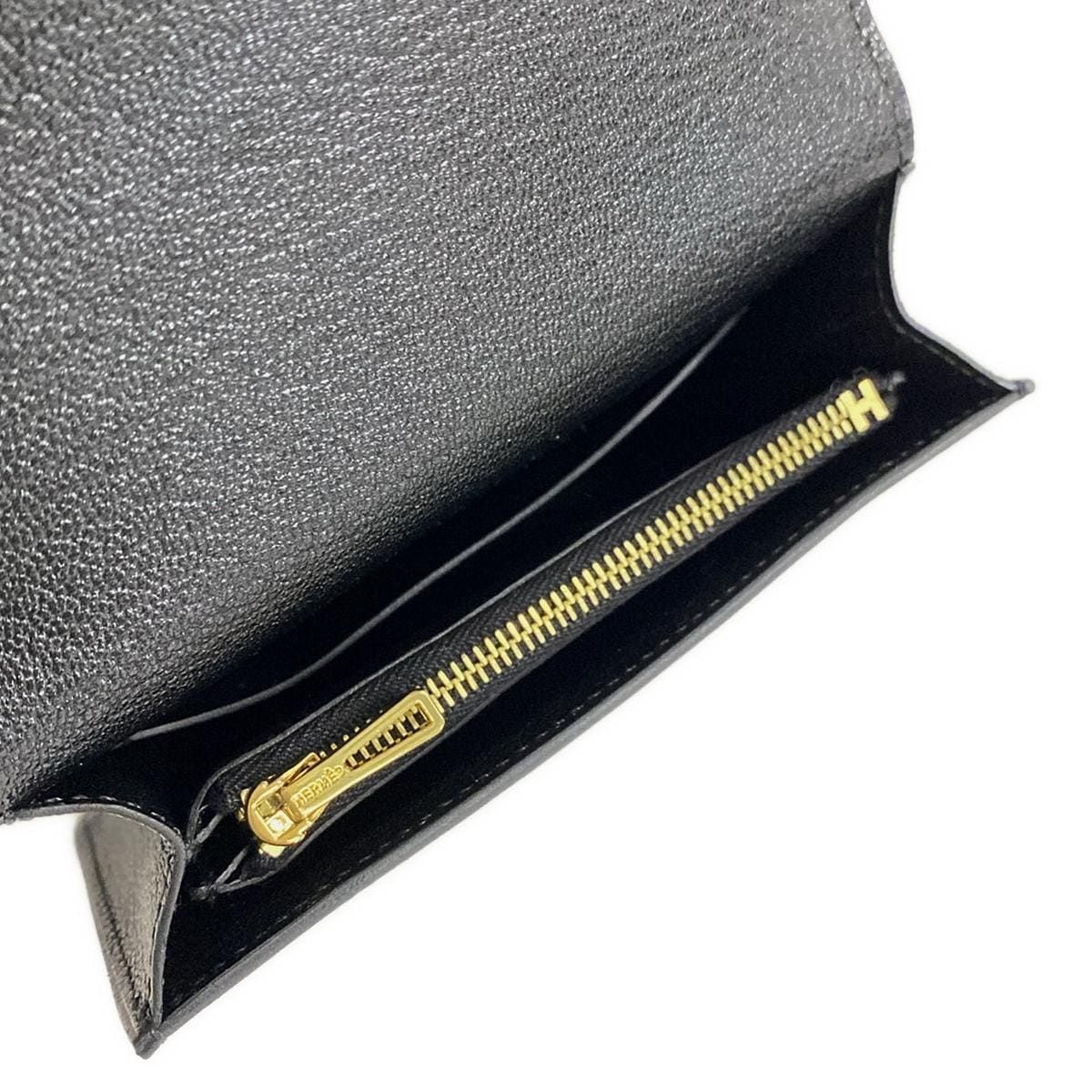 黒 ゴールド金具