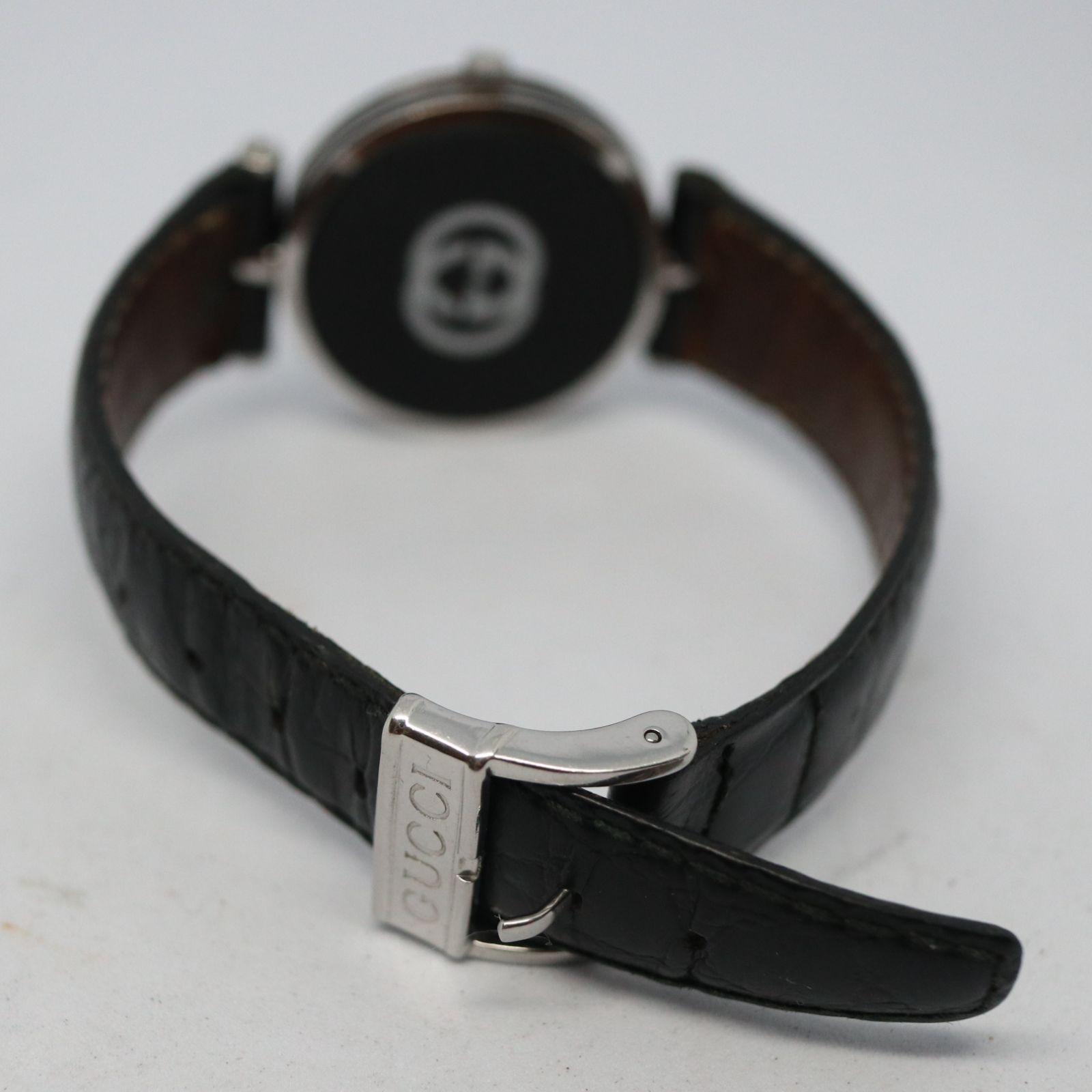 稼働品】GUCCI グッチ レディス 腕時計 クオーツ シルバー シェリー