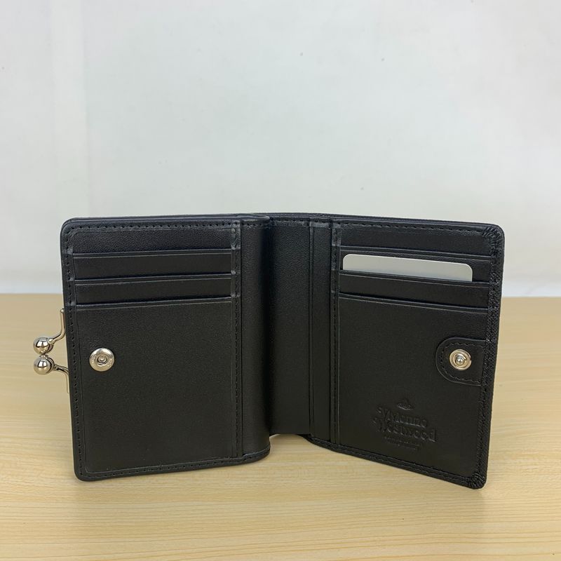 ヴィヴィアンウエストウッド 財布