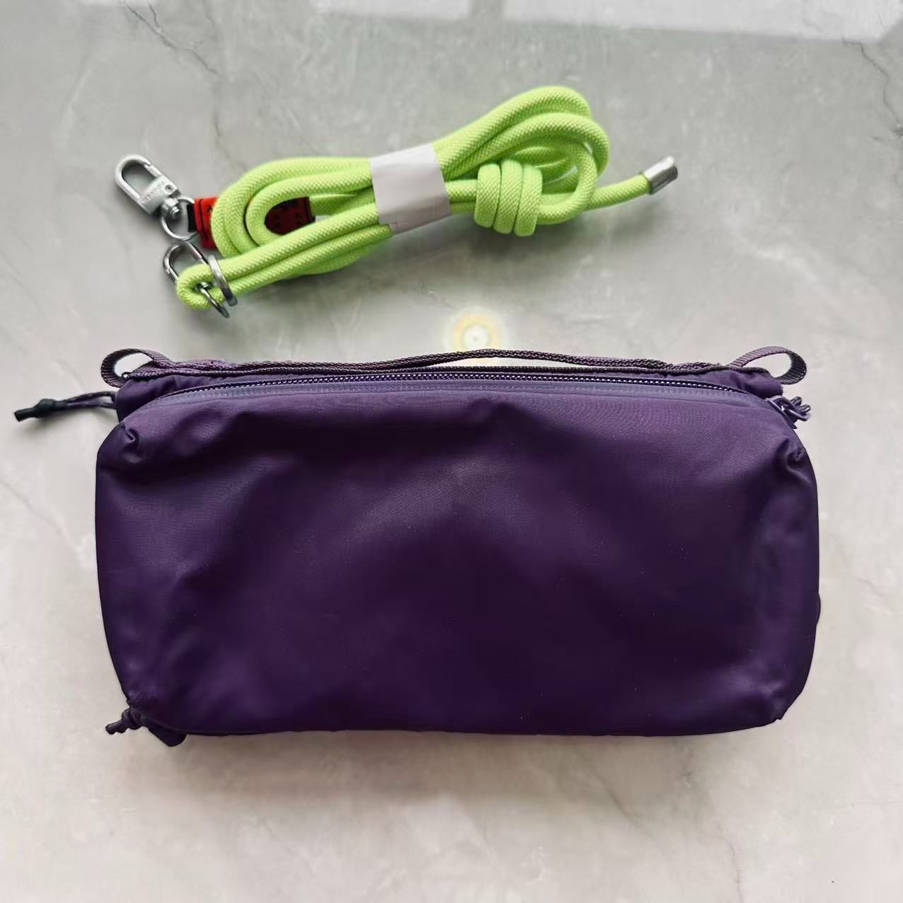 トポロジー Topologie Bottle Sacoche ショルダーバッグ 大容量