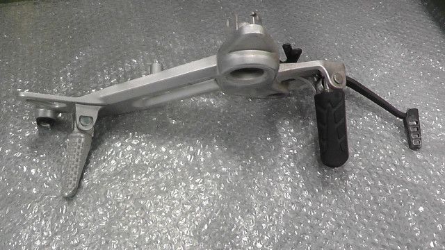 GROM グロム JC92-1003xxx の ステップ 右 1760665570