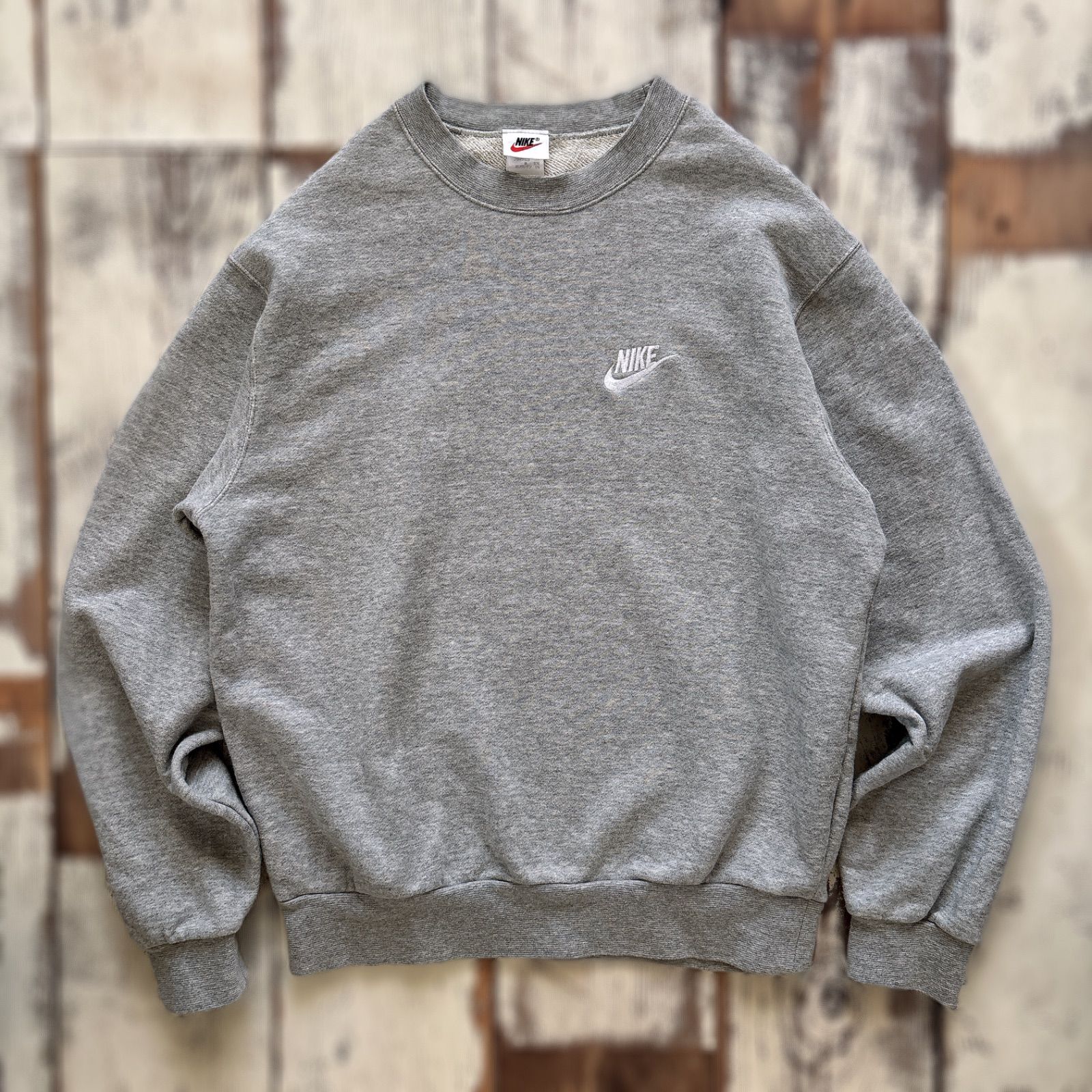 NIKE ナイキ 90s スウェット グレー トレーナー 刺繍ロゴ - メルカリ