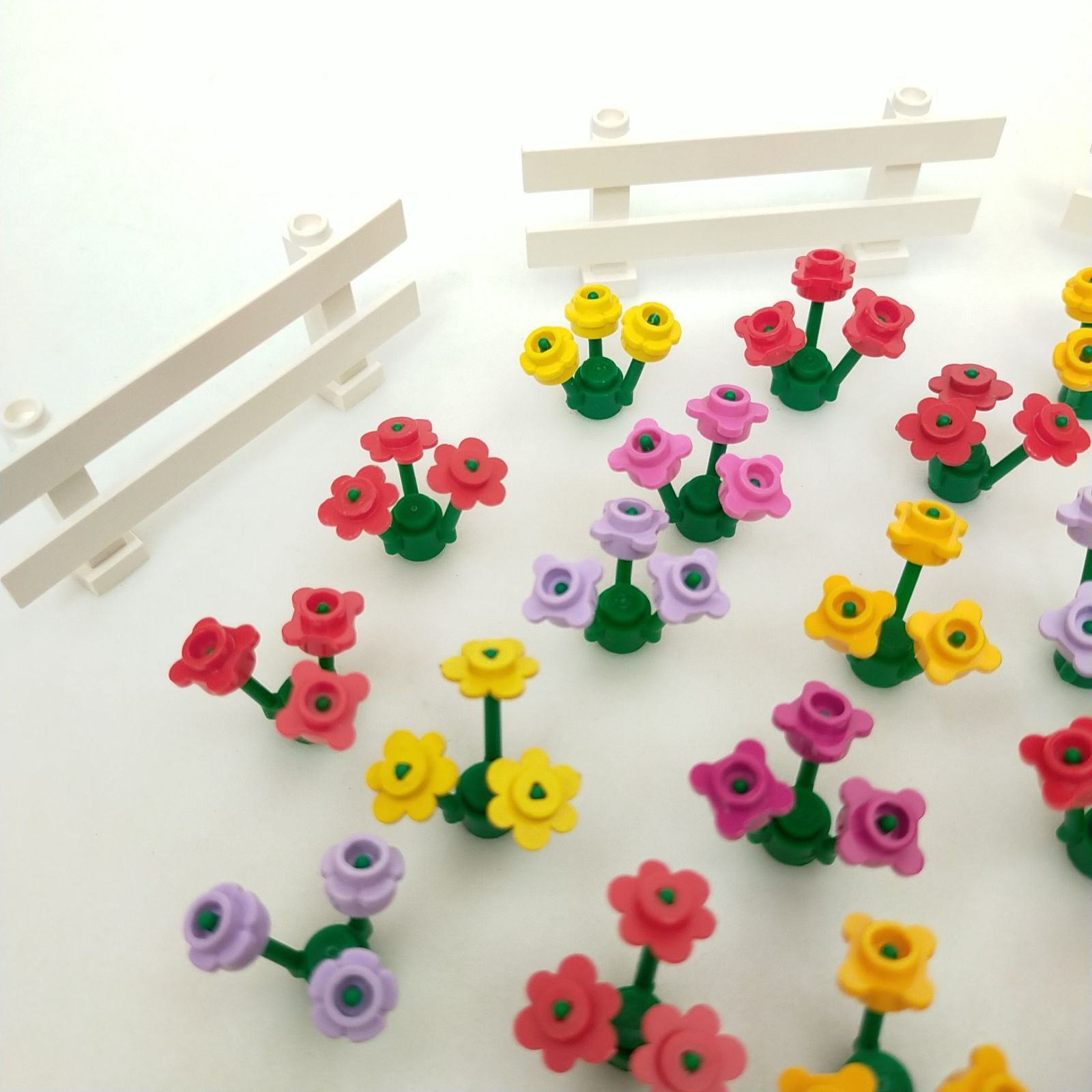 locco様専用】3019 レゴ お花畑 パーツセット 花 草 柵 フェンス 大量 LEGO レゴブロック まとめ売り 詰め合わせ - メルカリ