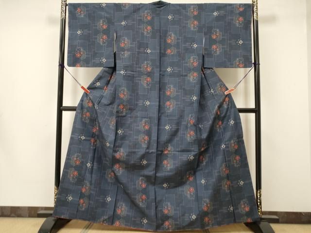 ZY-713 本場大島紬 純泥染 古代染色 小紋 広衿 証紙付き 逸品 平和