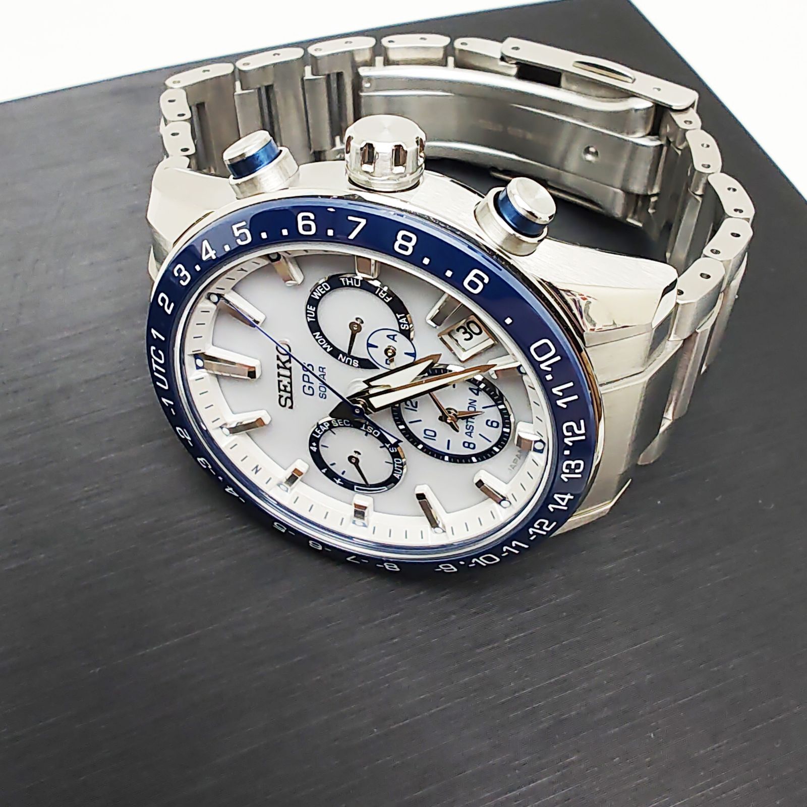 SEIKO ASTRON 5X Series 第3世代 GPSソーラー 白文字盤 ワールドタイム