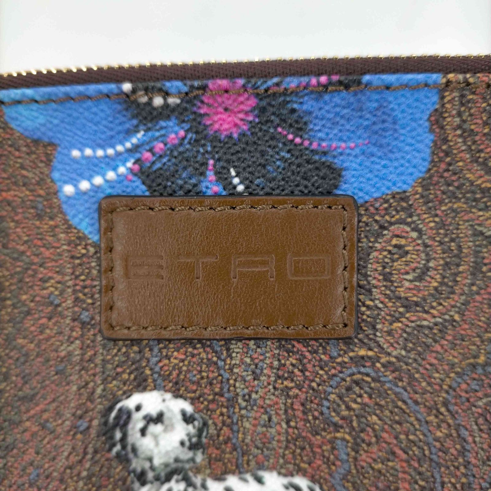【新品・未使用】エトロ ETRO ダルメシアン レザーポーチ エトロ ETRO ダルメシアン レザーポーチ レディース 表記無