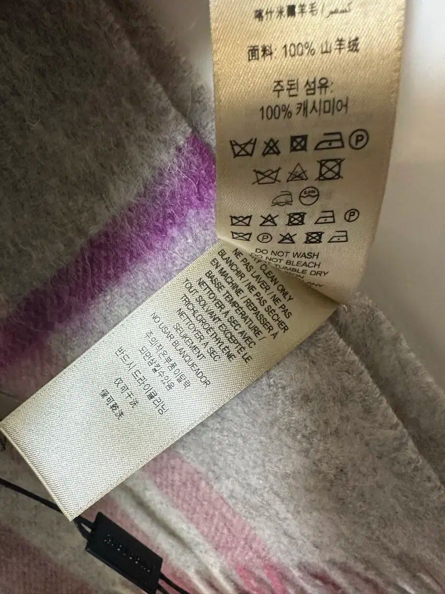 バーバリーカシミアマフラー