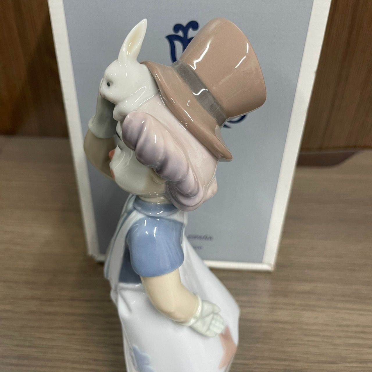 マジシャンハット ポーセリン