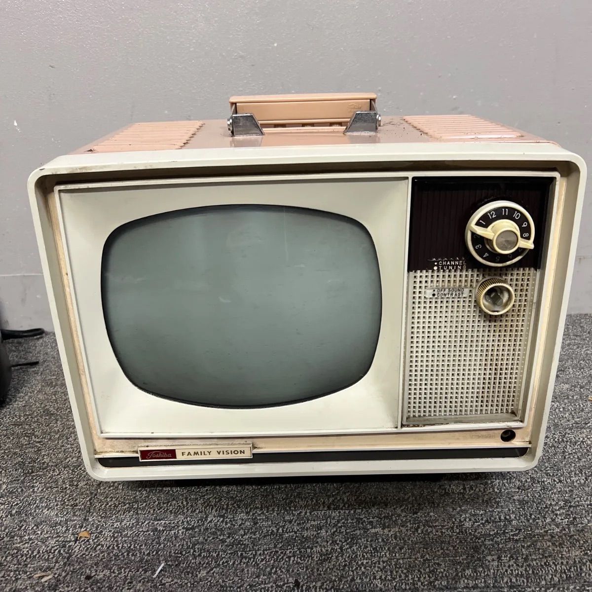 昭和レトロ 東芝 ブラウン管テレビ 真空管 TOSHIBA 当時物 ジャンク