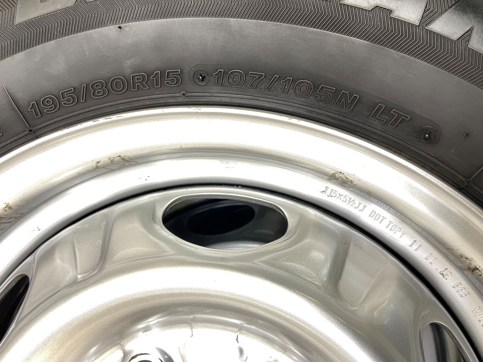 195/80R15 107/105LT ブリヂストン ブリザック VL10 日産純正 15x5.5 