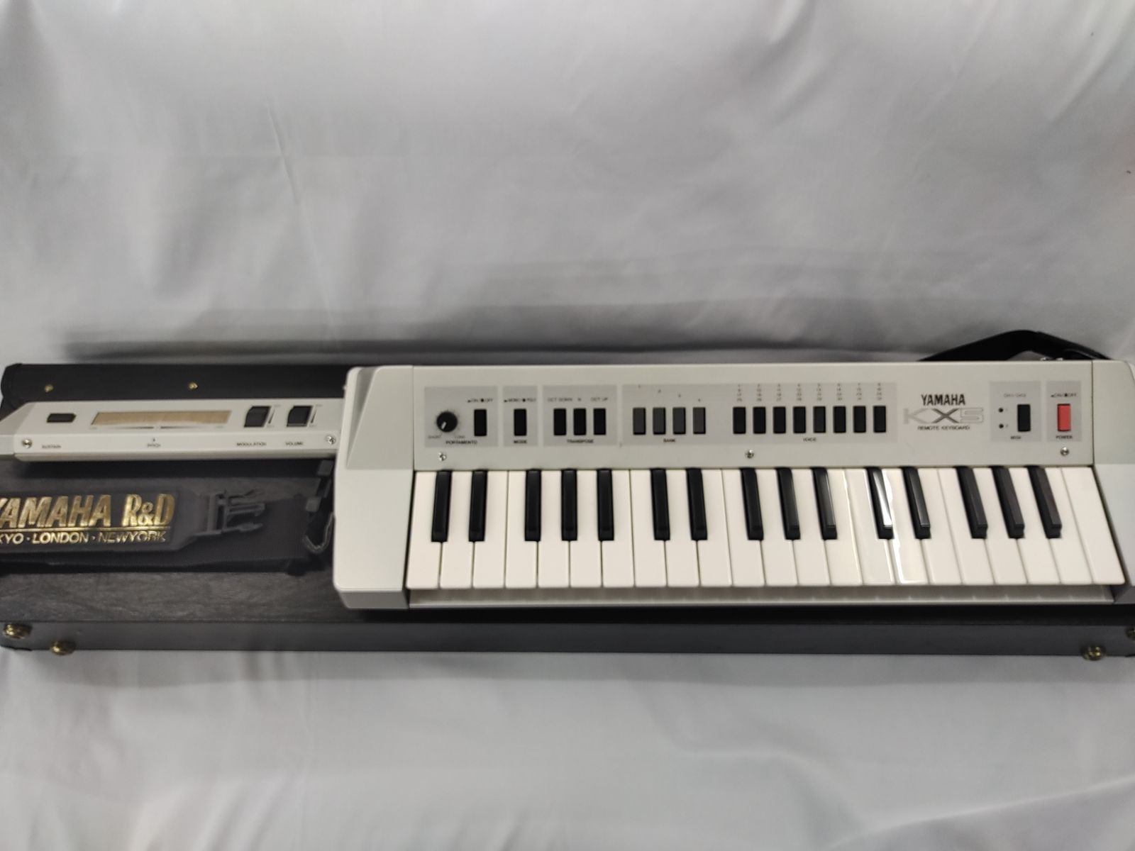 YAMAHA KX-5 ショルダーキーボード - リサイクルショップ 千本桜