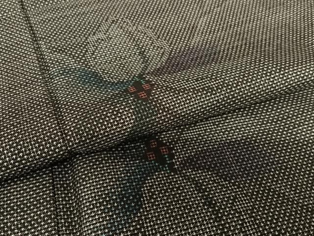 平和屋着物○本場大島紬 泥染め 9マルキ 草花文 正絹 逸品 AAAU8476zg