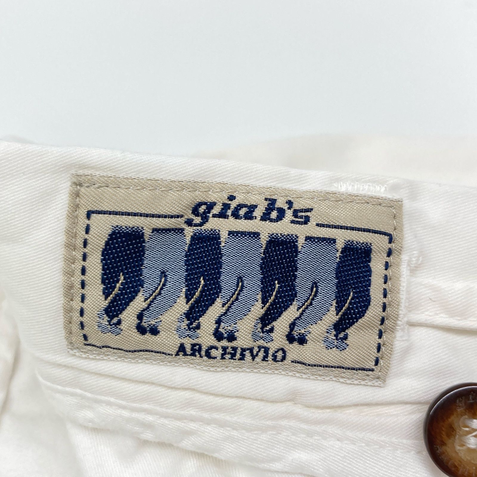  giab s ジャブスアルキヴィオ ホワイト ショートパンツ 48 その他 メンズ