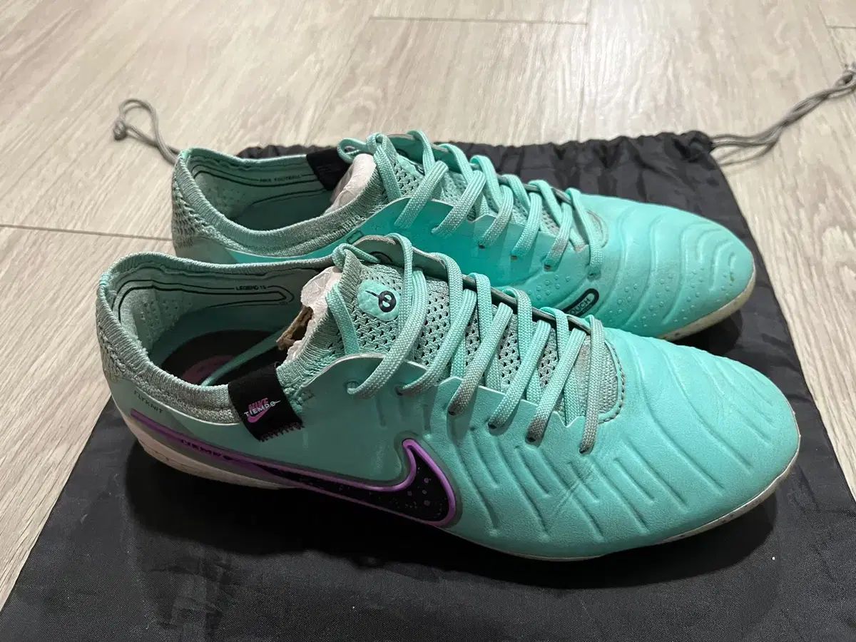 【雷市場（ポンジャン）商品韓国直送】 高品質 NIKE(ナイキ) ティエンポ レジェンド 10 エリート AG 250 サッカーシューズ