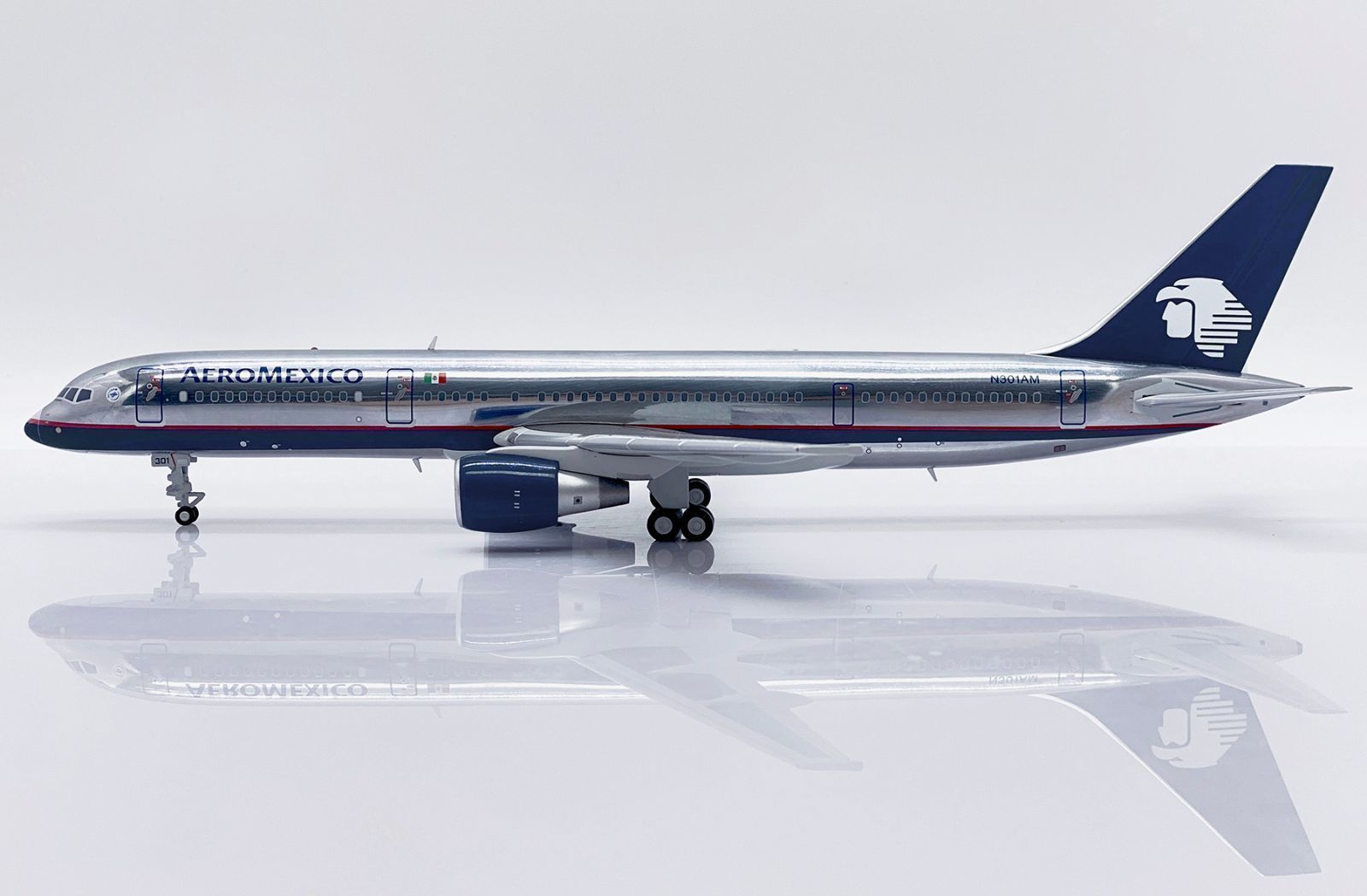 Jcwings アエロメヒコ航空 757-200 N301AM 1|200 LH2330